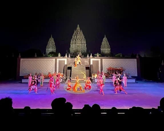 Ramayana Ballet Prambanan: Pertunjukan Budaya Ikonik yang Wajib Ditonton di Jogja